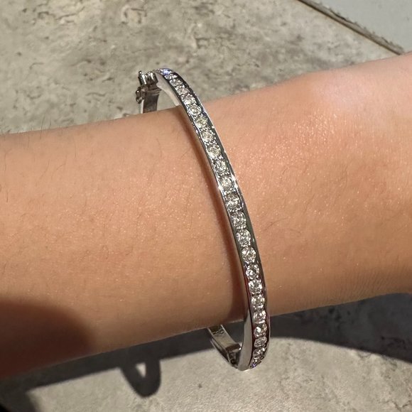 Silver Crystal Bangle - Picture 4 of 6